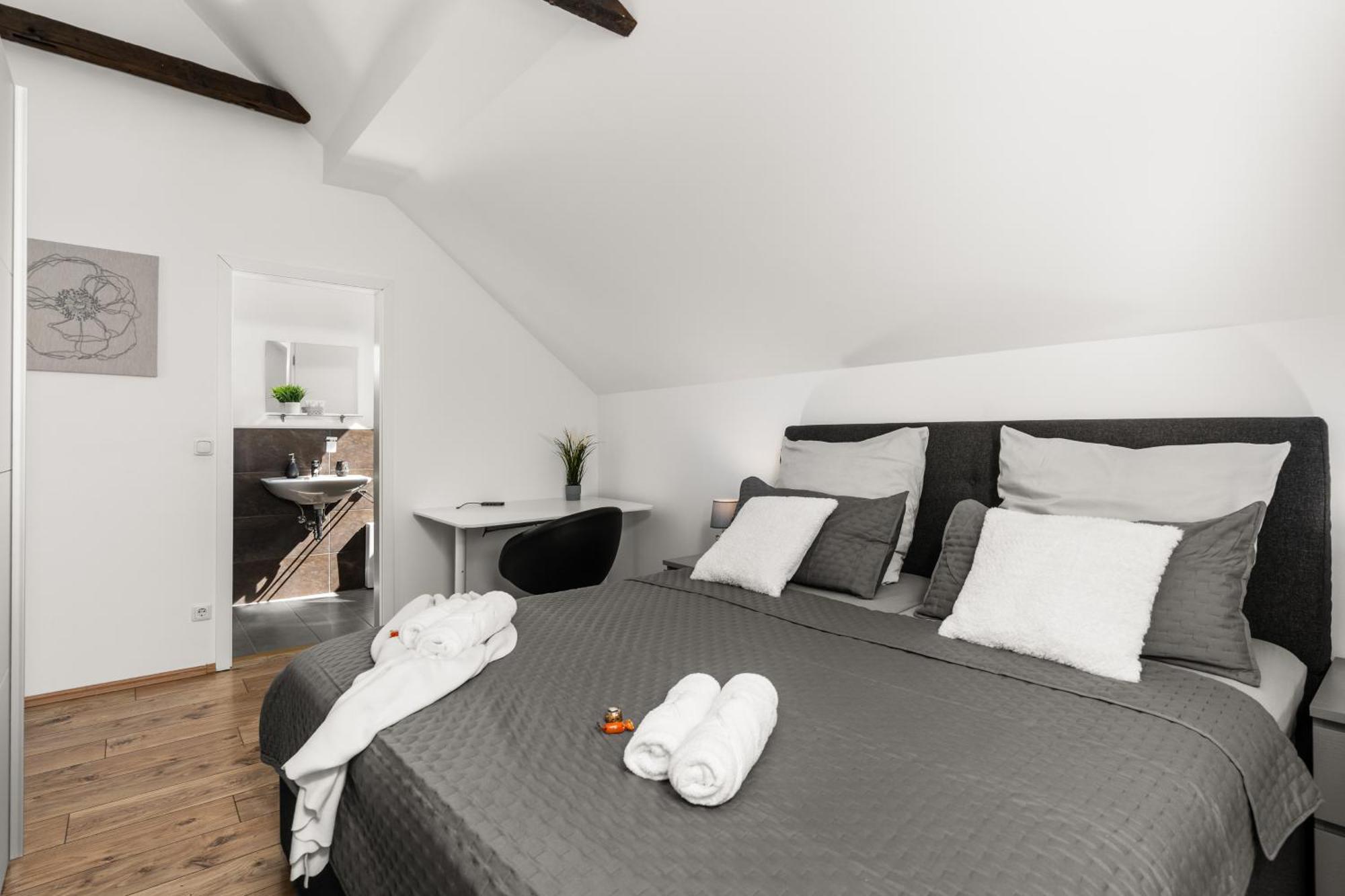 Mola Apartments-Charmante Ferienwohnung Im Herdecke Zentrum Fuer 3 Personen-Grosse Dachterrasse-Grill-Gratis Parken-Wlan Exteriör bild