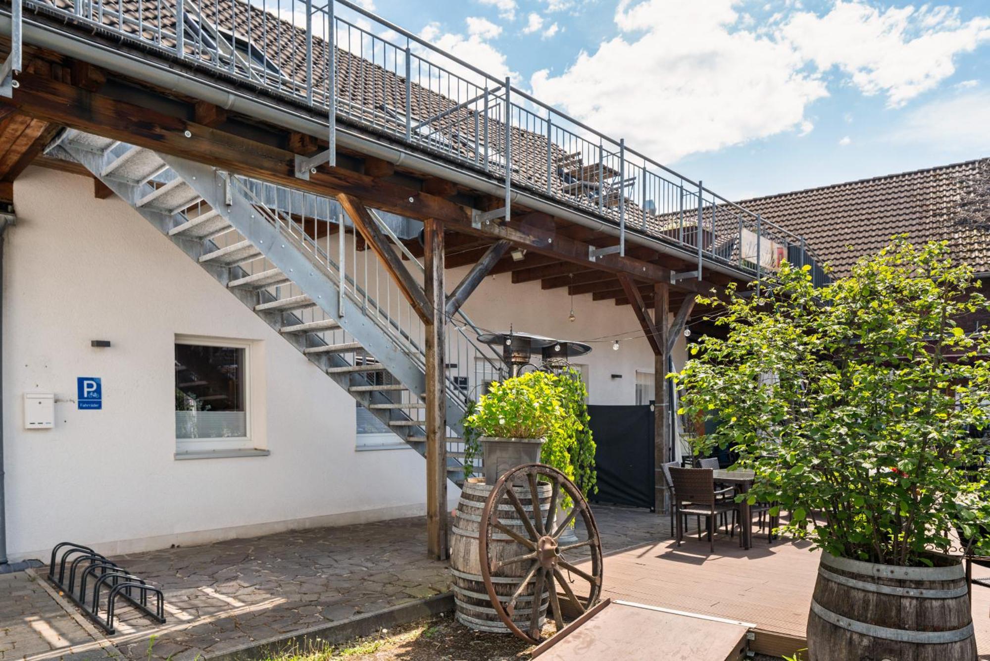 Mola Apartments-Charmante Ferienwohnung Im Herdecke Zentrum Fuer 3 Personen-Grosse Dachterrasse-Grill-Gratis Parken-Wlan Exteriör bild