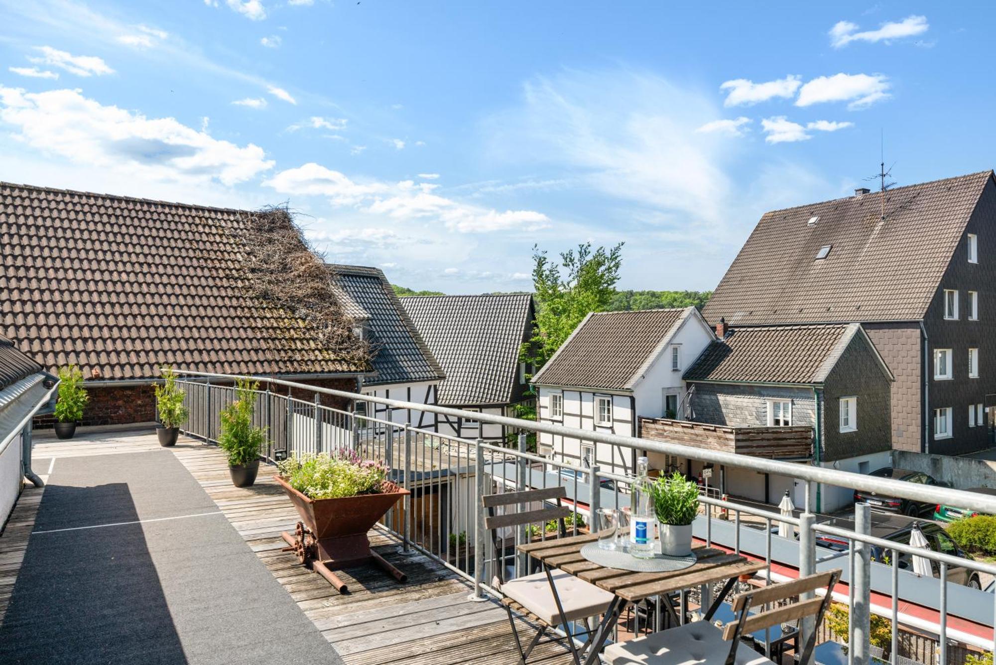 Mola Apartments-Charmante Ferienwohnung Im Herdecke Zentrum Fuer 3 Personen-Grosse Dachterrasse-Grill-Gratis Parken-Wlan Exteriör bild